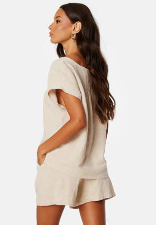 Filia V-Neck Capsleeve Top