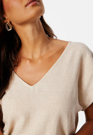 Filia V-Neck Capsleeve Top
