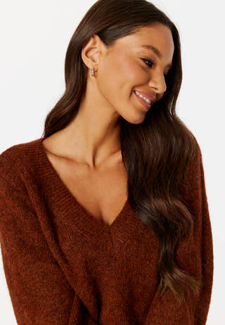 Jamina Rev V-Neck L/S Knit Top