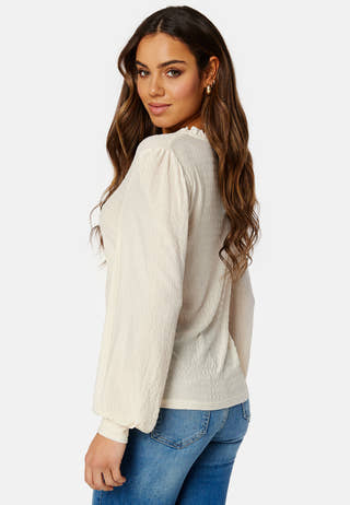Manja V-Neck L/S Top