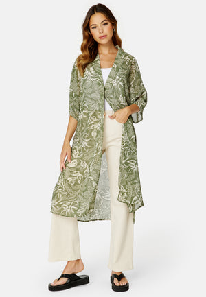 Nema 3/4 Button Cover Up