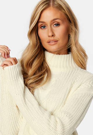 Oa L/S High-Neck Knit Top