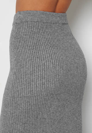 Ril Overlap Knit Skirt