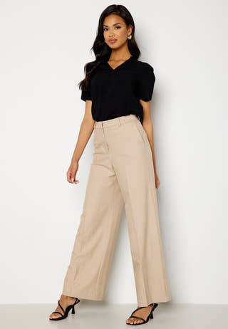 Roma V-Neck Top