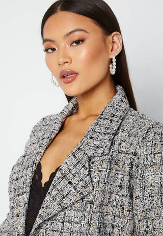 Thia Blazer