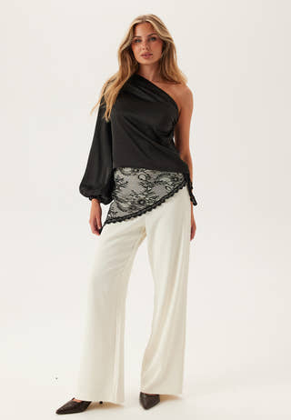 Vialiva Lace Scarf