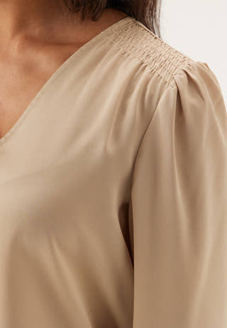 Viellette L/S SMOCK SATIN TOP