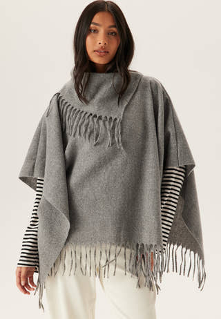 Vifjolira High Neck Poncho