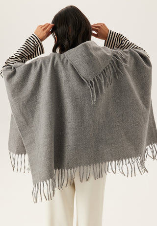 Vifjolira High Neck Poncho