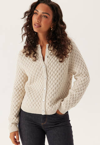 Vikali L/S O-NECK KNIT BUTTON