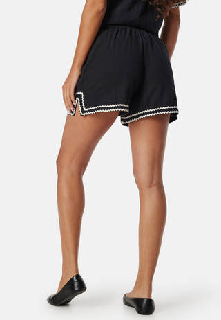 Vimanda High Waist shorts