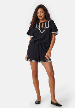Vimanda High Waist shorts