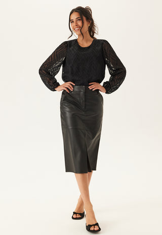 Vimika O-neck L/S Top