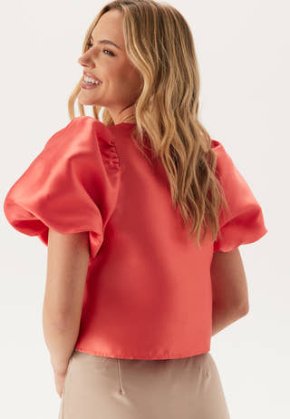 Vishina 2/4 O-Neck Top