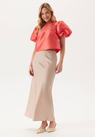 Vishina 2/4 O-Neck Top