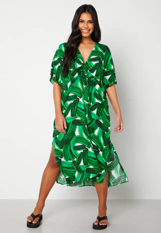 Zugina 2/4 Sleeve Midi Caftan